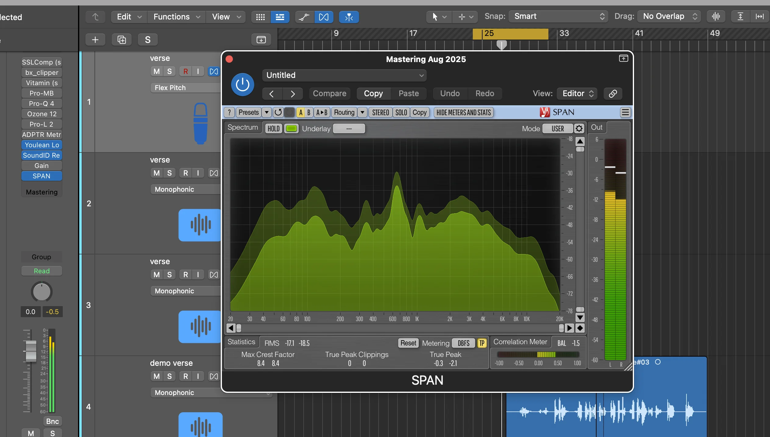 Logic Pro X SPAN frequency analyzer plugin displaying green spectrum visualization for detailed audio frequency analysis during mixing